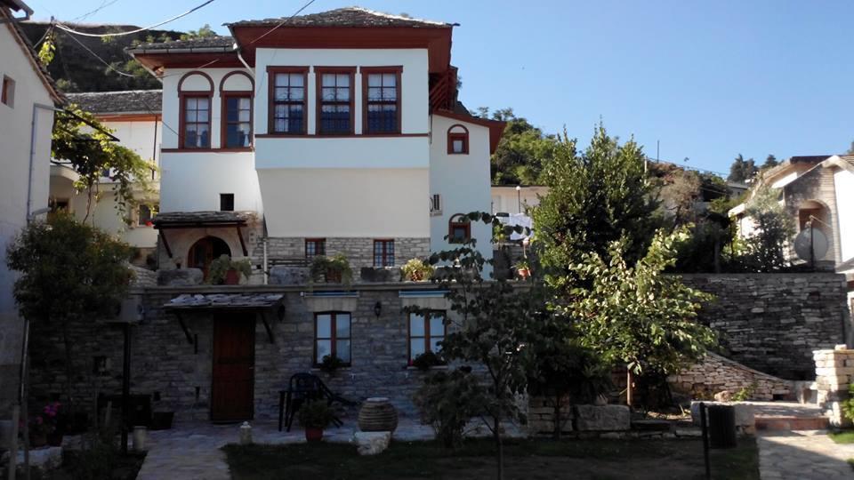 Hotel Gjirokastra Exterior foto